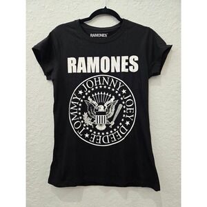 NWOT Ramones Logo T Shirt Black Graphic Tee Rock Band Concert Merch- Womens XL